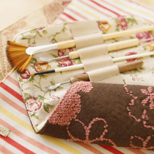 EE-00-estuche-enrrollable-herramientas-lapices-pinceles-plumones-2